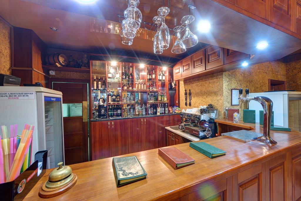 Aleksandria Hotel Kiev Eksteriør billede