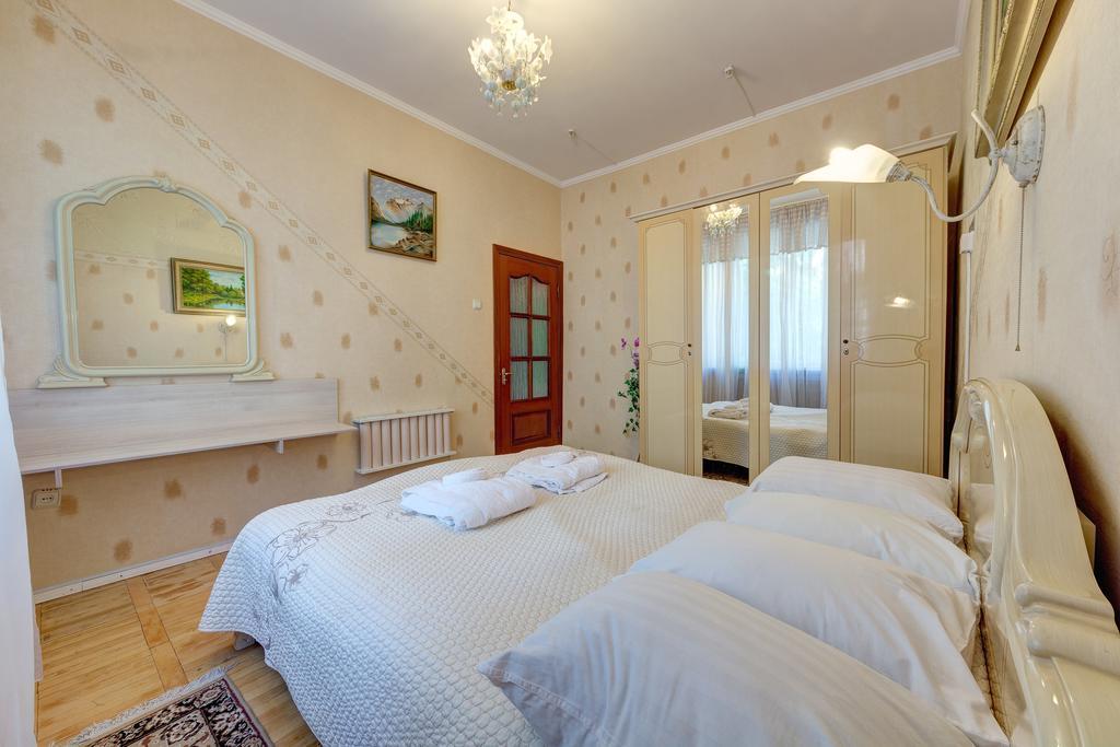 Aleksandria Hotel Kiev Eksteriør billede