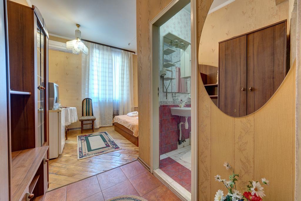 Aleksandria Hotel Kiev Eksteriør billede