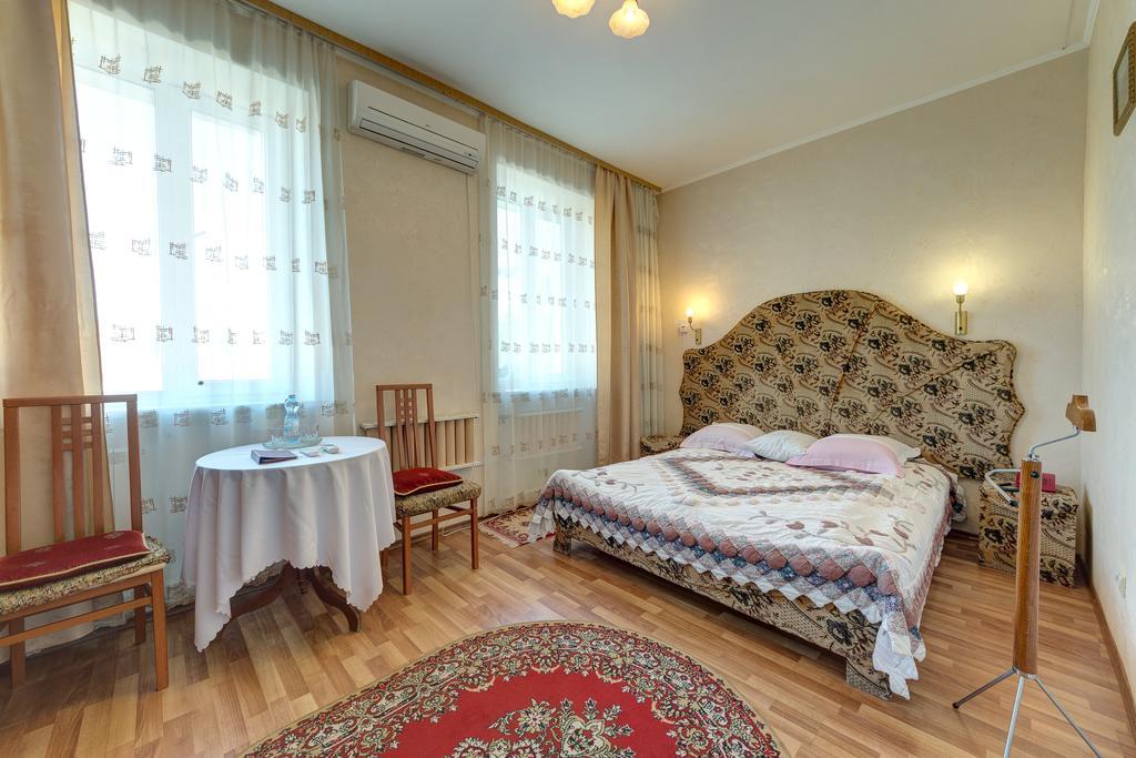 Aleksandria Hotel Kiev Eksteriør billede