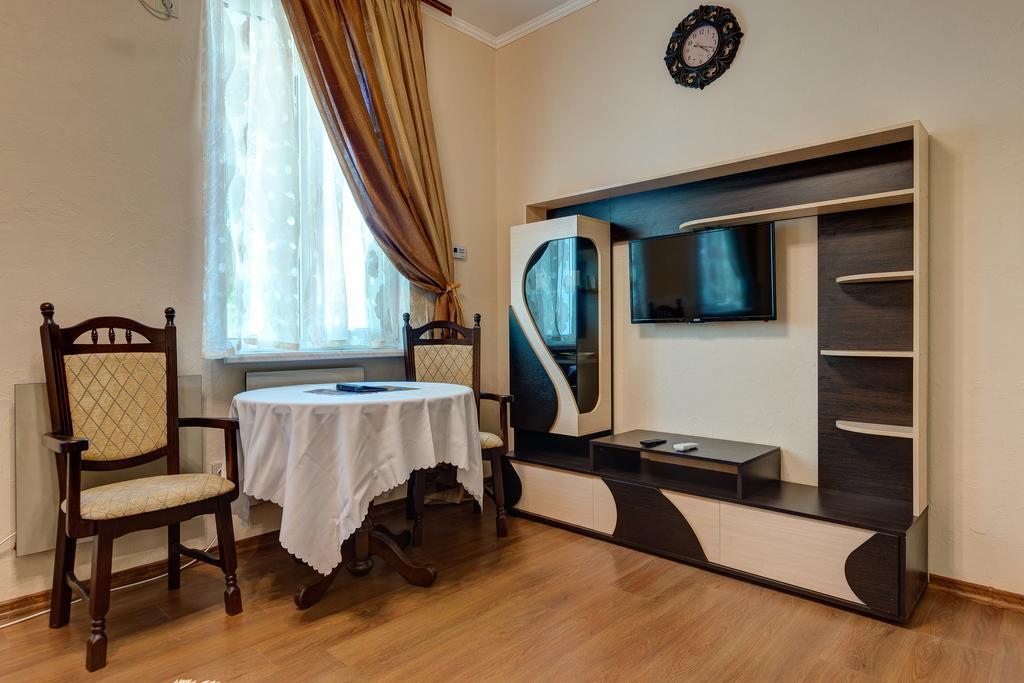 Aleksandria Hotel Kiev Eksteriør billede