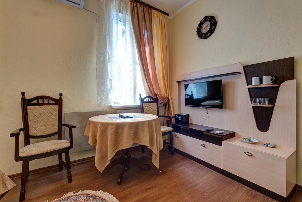 Aleksandria Hotel Kiev Eksteriør billede