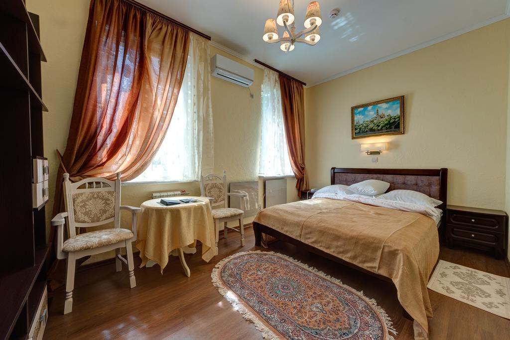 Aleksandria Hotel Kiev Eksteriør billede
