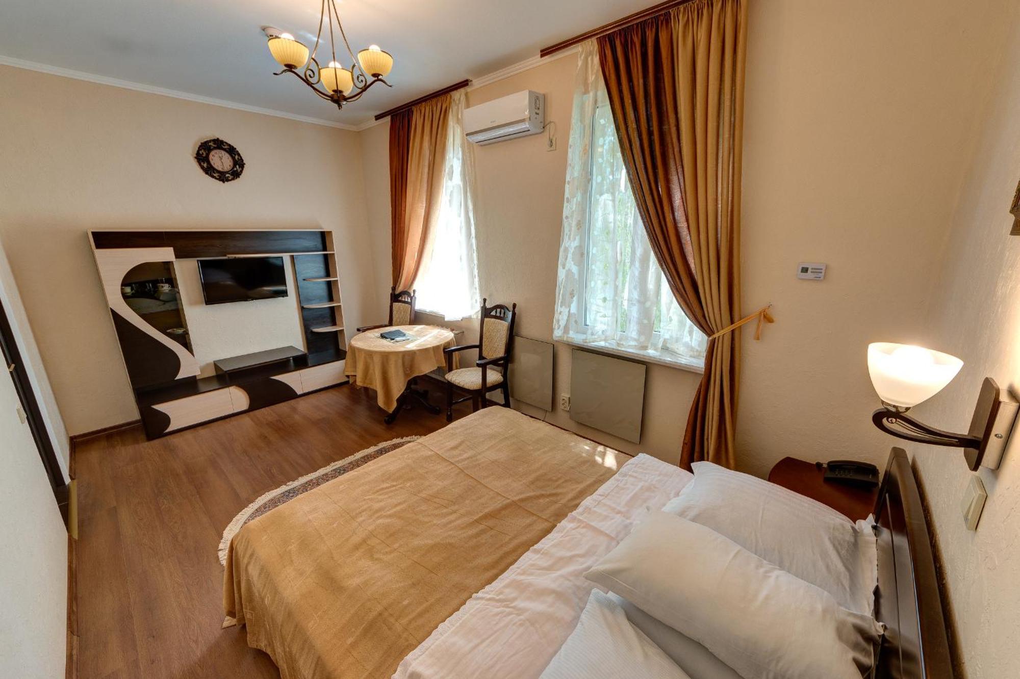 Aleksandria Hotel Kiev Eksteriør billede
